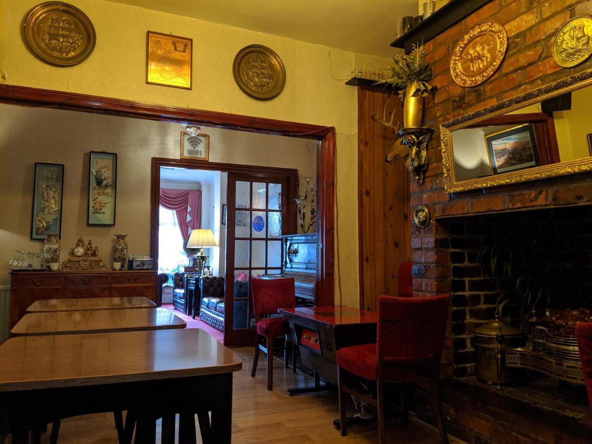The New Guilderoy Hotel — Photos 1